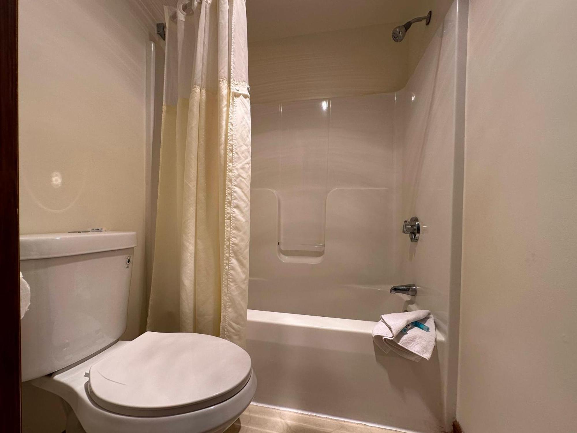 Usa Inn 威尔斯 外观 照片